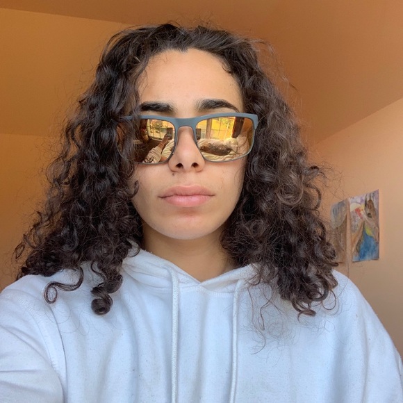 BRAND NEW PRADA SUNGLASSES - Picture 8 of 8